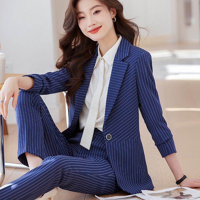 Abito a righe blu da donna 202 - Women'S Formal Wear Stores recensione e prezzo